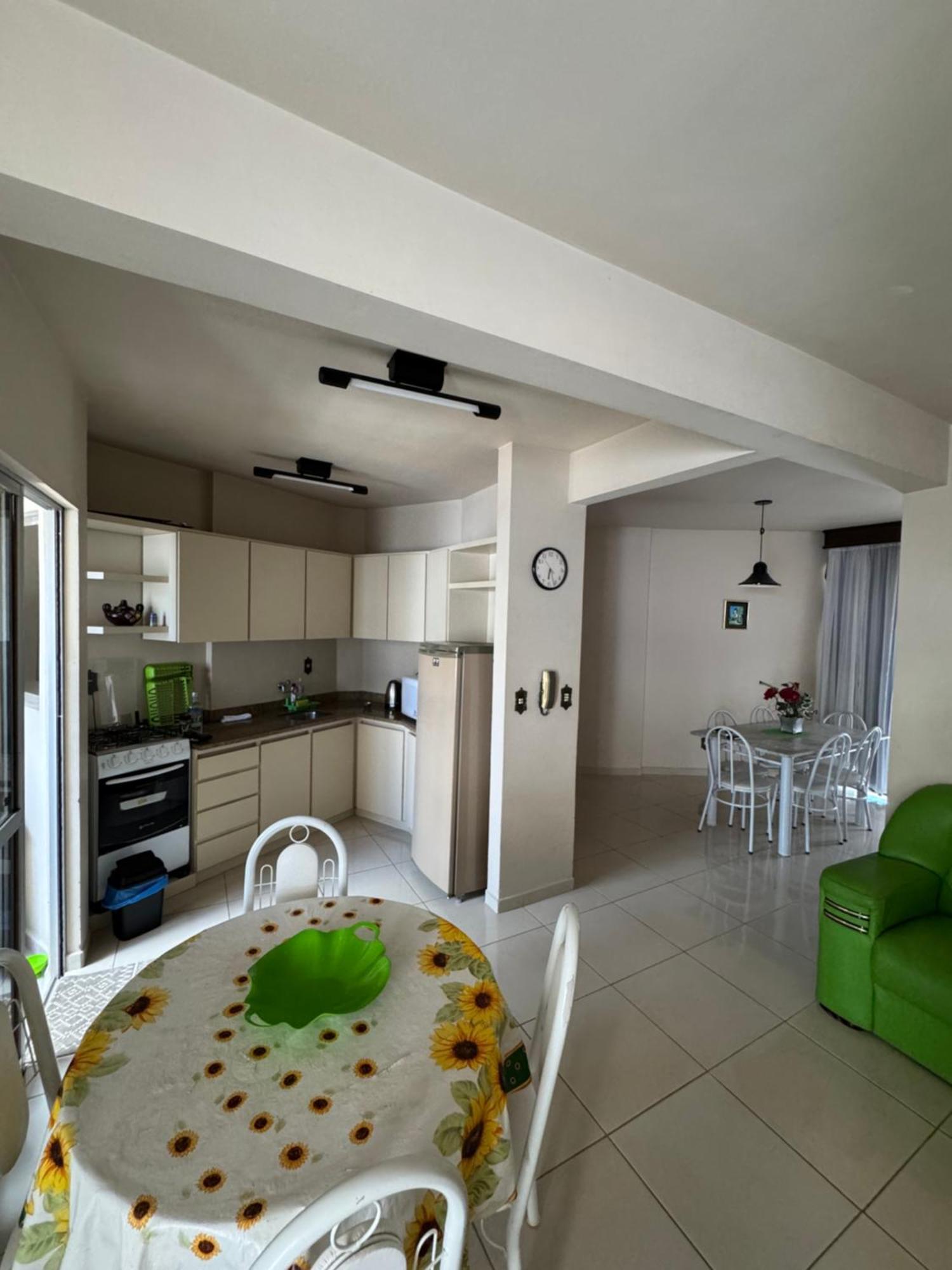 Apto Na Avenida De Piratuba, Proximo Ao Balneario Εξωτερικό φωτογραφία